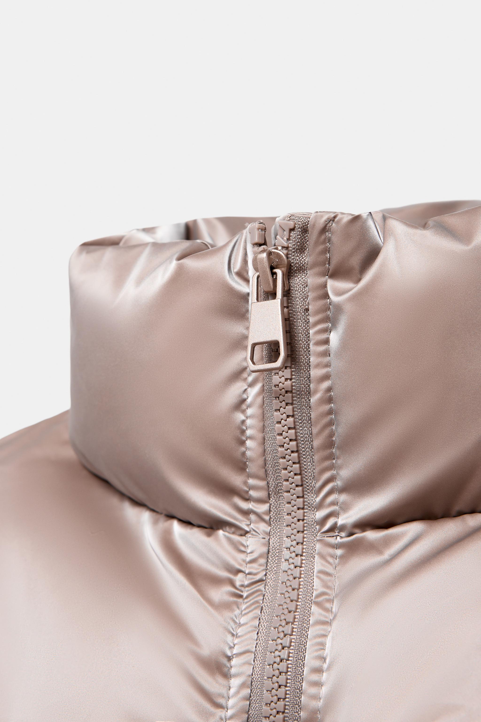 ANORAK EFFET BRILLANT RÉSISTANT À L'EAU ET COUPE-VENT